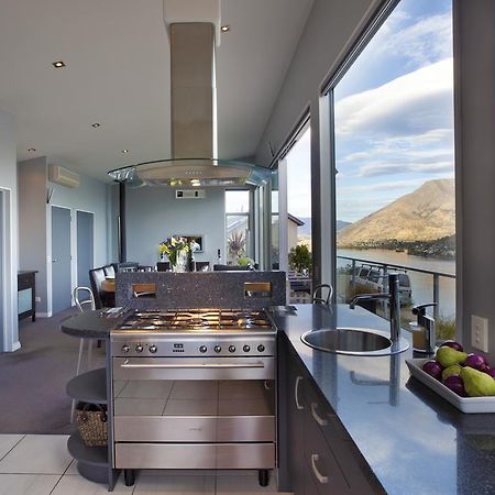 Highview Terrace By Amazing Accom كوينستاون المظهر الخارجي الصورة